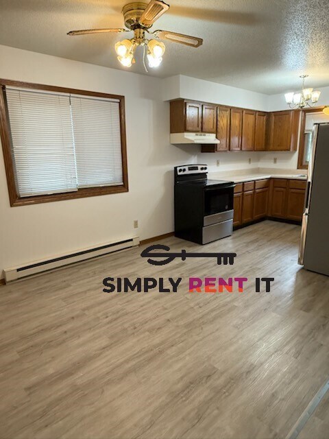 Foto del edificio - 2 Bedroom With Off-Street Parking in Nevada, IA