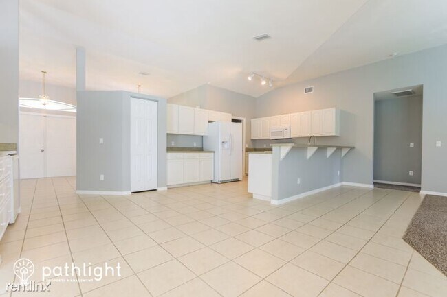 Foto del edificio - 3 br, 2 bath House - 4684 Alfa Terrace UNIT