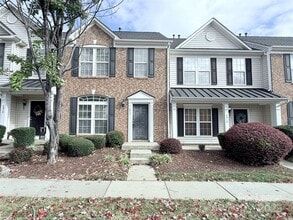 Building Photo - 4917 Sunburst Ln