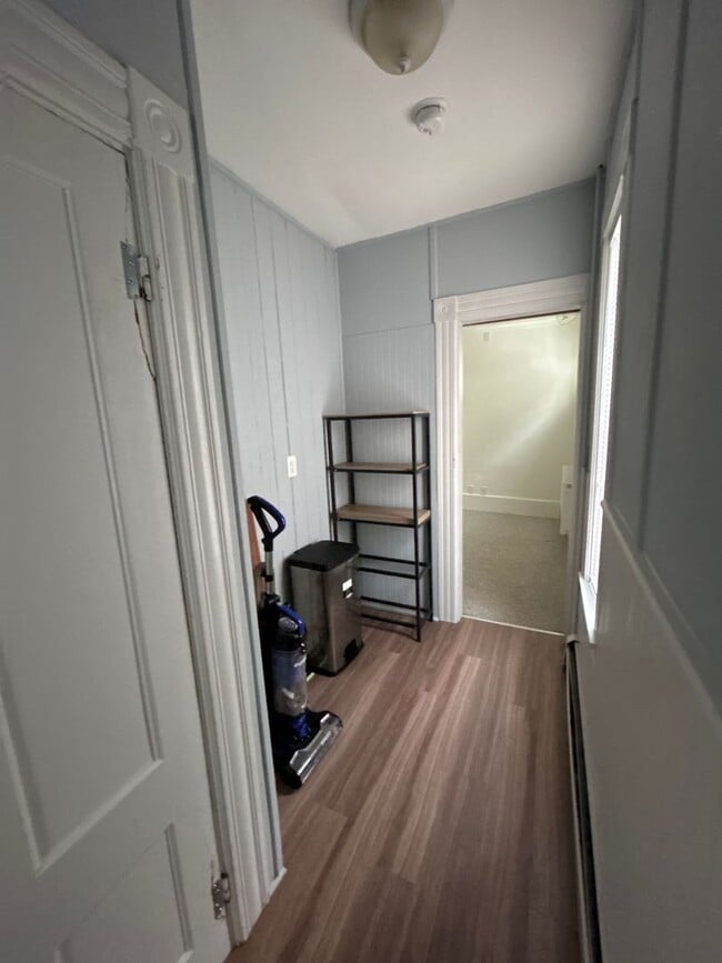 Foto del edificio - 96 School St