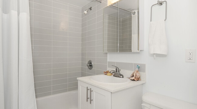 Photo du bâtiment - Breakers