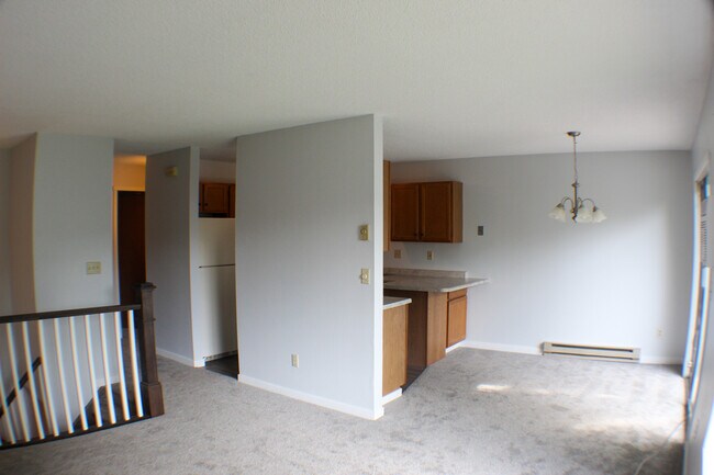 Building Photo - 3325 18th St S