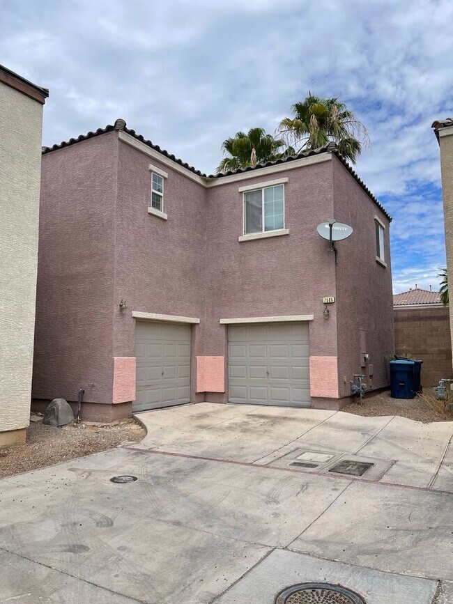 Building Photo - Great 4 Bedroom Home in the NW