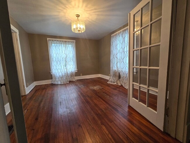 Building Photo - New Kensington 3 bedroom single family home