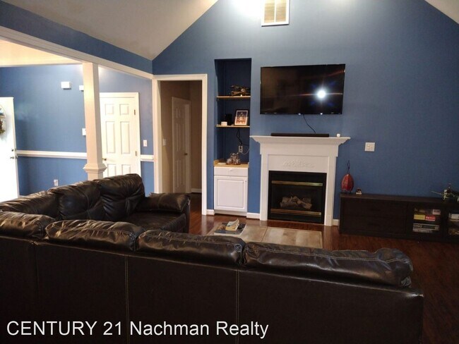 Building Photo - 3 br, 2 bath House - 103 Gaston Drive