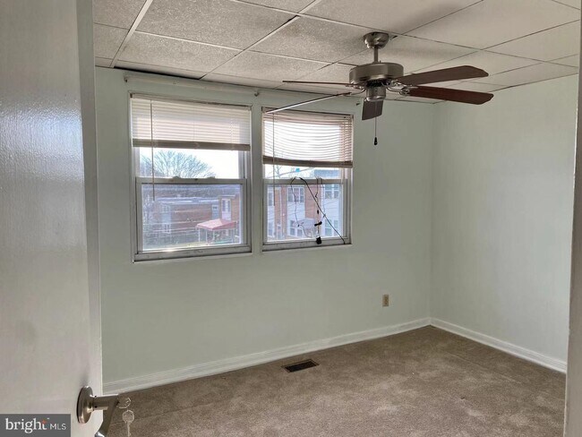 Building Photo - 3204 Tartarian Ct