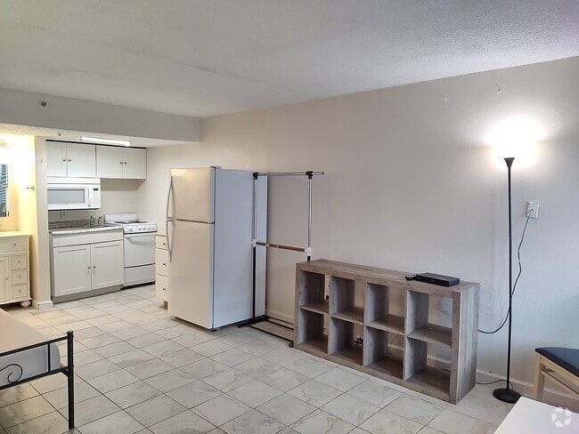 Building Photo - 2506 S Ocean Blvd