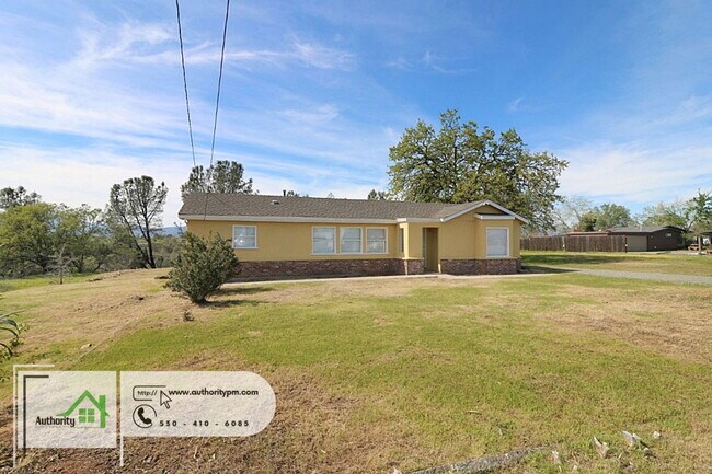 Foto del edificio - 794 Twin View Blvd