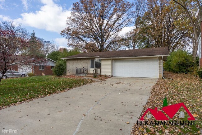 Building Photo - 3 br, 2.5 bath House - 20390 Briarwood Ct