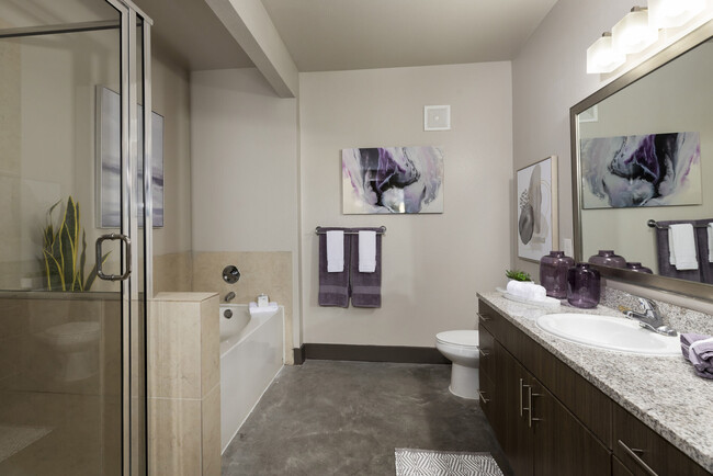 2BR, 2BA - 1163SF - Primary Bathroom - Neo at Ten