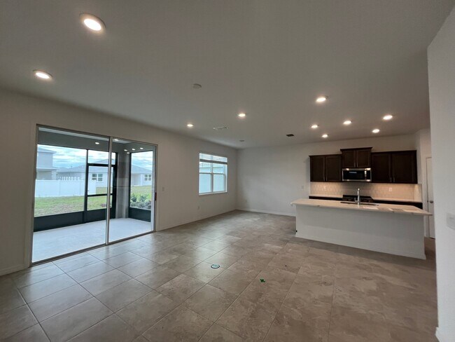 Foto del edificio - 5728 SW 71st Ct