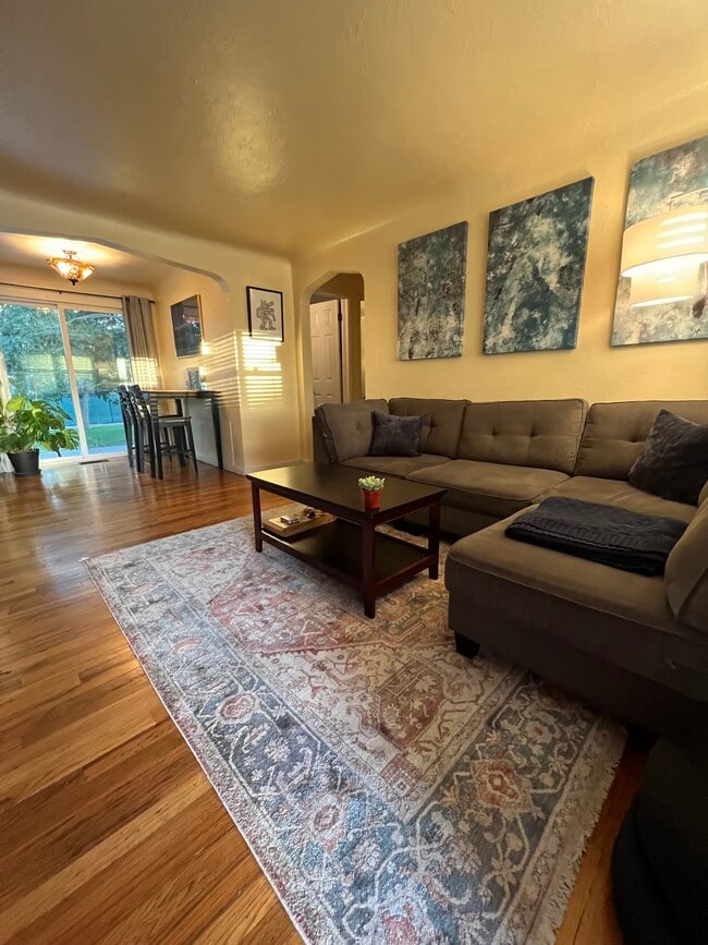 Foto del edificio - 4970 Clay St