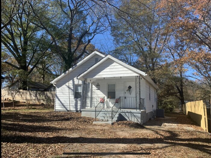 Photo - 113 Alice St. For Rent!