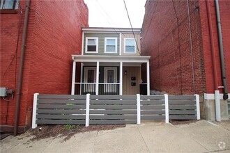 Building Photo - 267 45th St