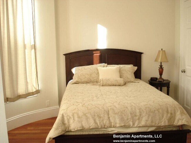 Building Photo - 34 Greenwich Park