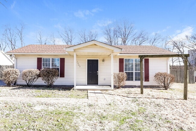 Building Photo - 1263 Woods Ferry Rd