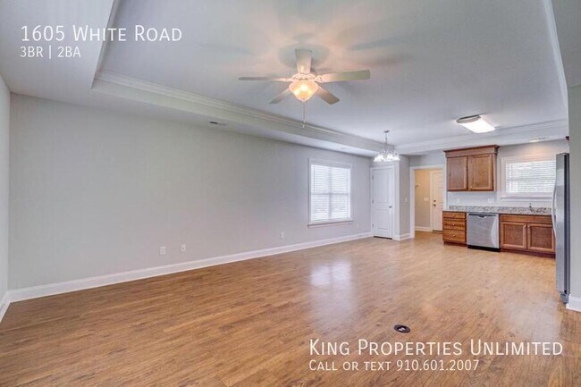 Foto del edificio - 1605 White Rd