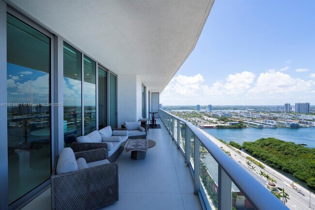 Building Photo - 330 Sunny Isles Blvd