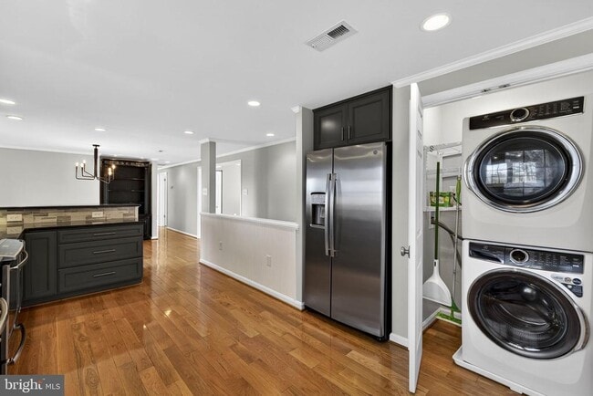 Foto del edificio - 10486 Lord Fairfax Hwy