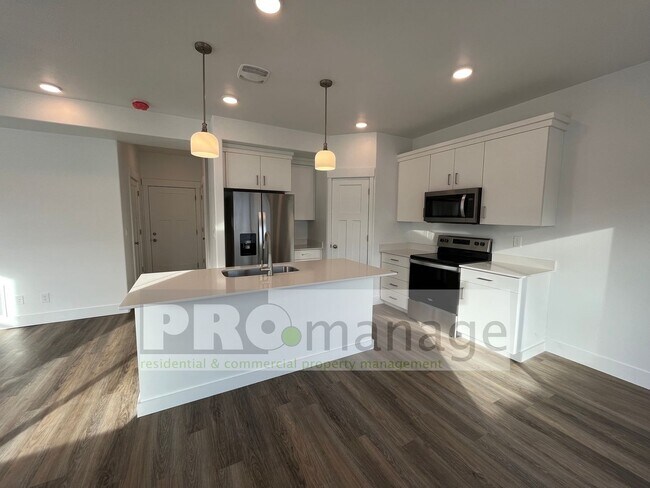 Building Photo - Brand New Townhome - 3 bed, 2.5 bath, 2 ca...
