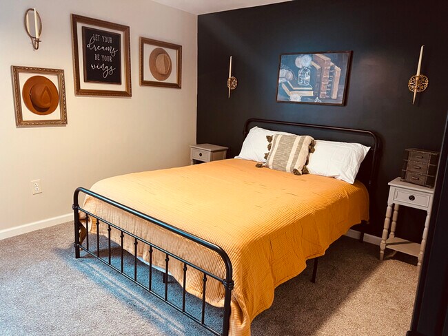 Foto del edificio - 303 Hill St