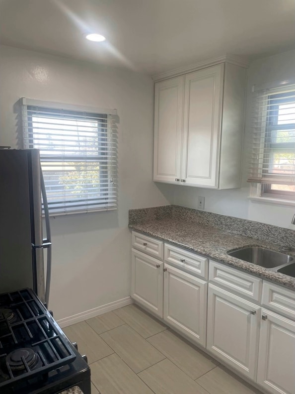 Kitchen - 10045 S Wilton Plz