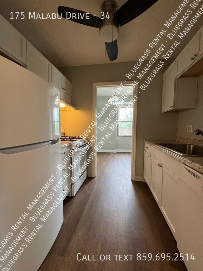 Foto del edificio - Newly Renovated 2 bed 1 bath home!