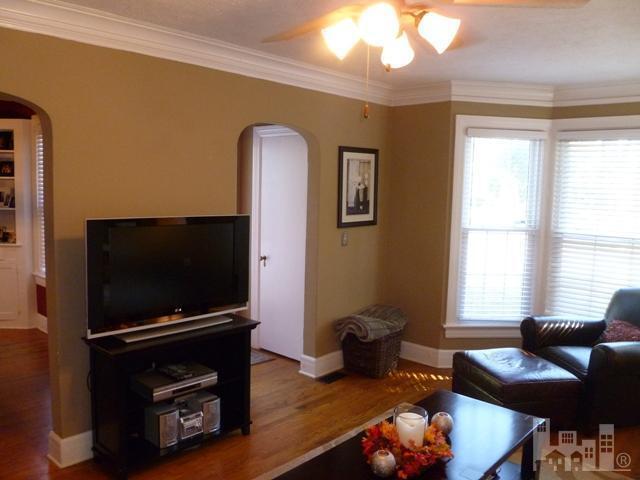Foto del edificio - 341 Kenwood Ave
