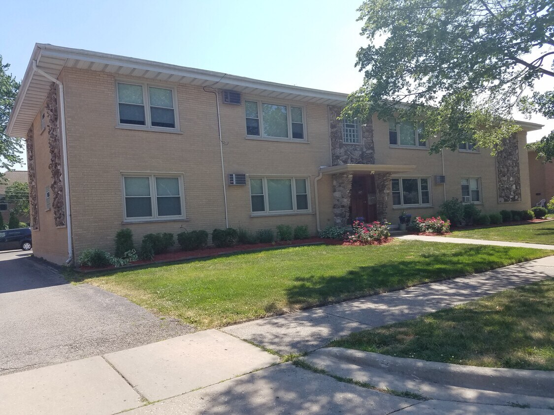 445 W. Miner - 445 W Miner St
