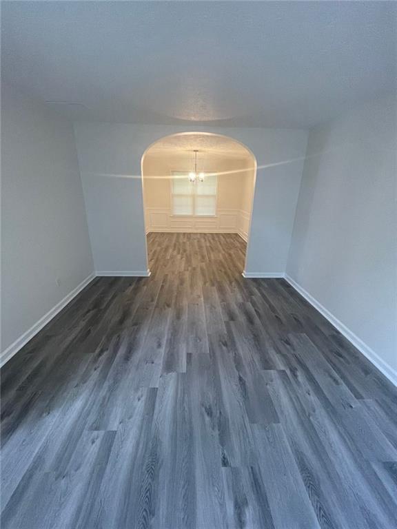 Foto del edificio - 620 Manor Glen Dr