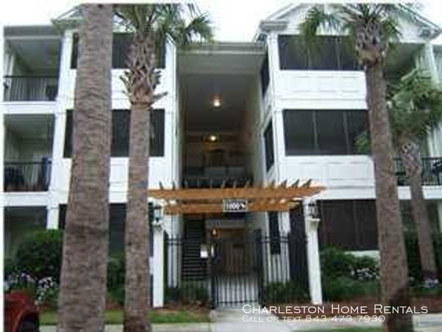 Foto principal - 1025 Riverland Woods Pl