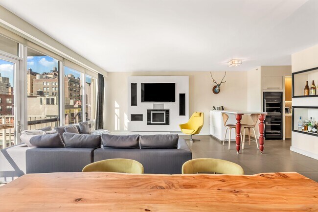 Foto del edificio - 340 E 23rd St