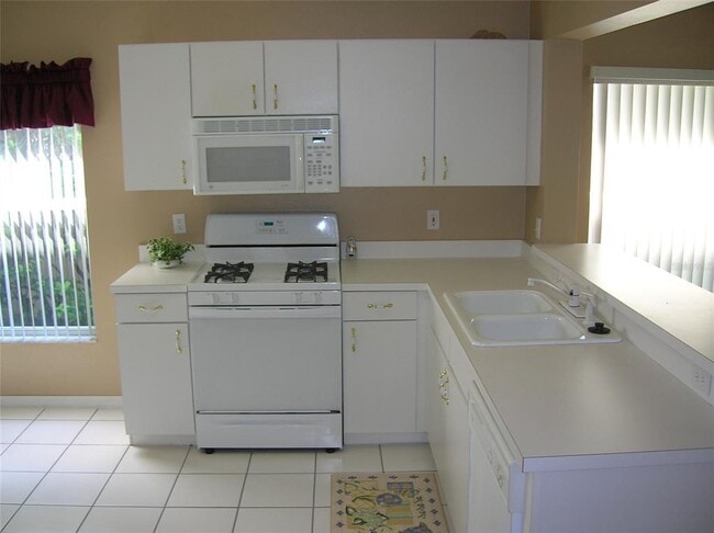 Building Photo - 1061 Ballyshannon Pkwy