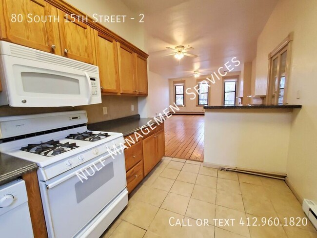 Building Photo - 1 Bed, 1 Bath Apartment in South Side