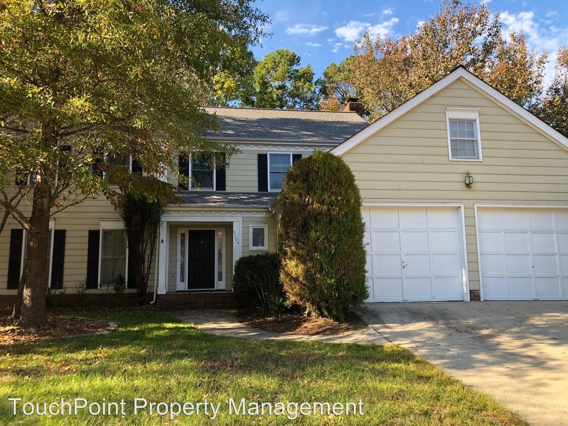 Foto principal - 9104 Cameron Wood Dr