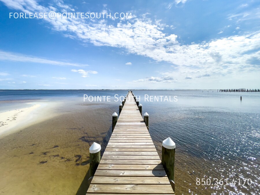 Primary Photo - Secluded waterfront condo!