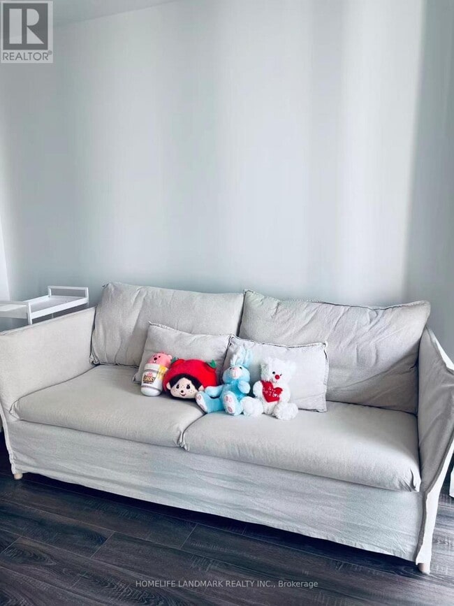 Building Photo - 20 Edward St