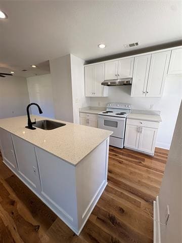 Building Photo - 932 Davis Ave