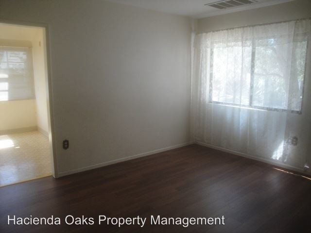 Foto del edificio - 3 br, 3.5 bath House - 314 E. Camino Colegio