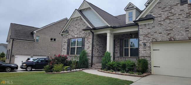 Foto del edificio - 4561 Woodward Walk Ln