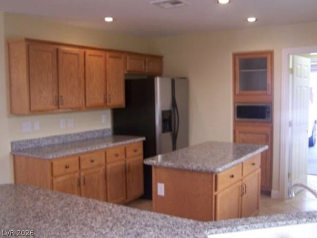 Foto del edificio - 10866 Dornoch Castle St