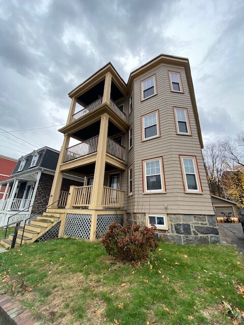 Primary Photo - 354 Savin Hill Ave