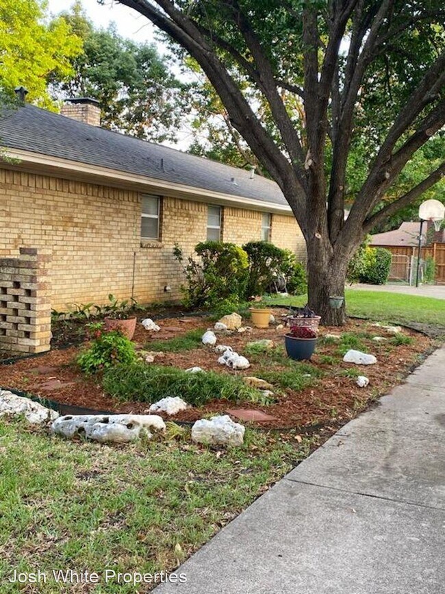 Building Photo - 4 br, 2.5 bath House - 501 Magnolia