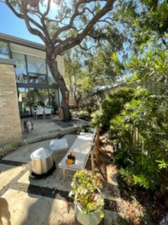 Building Photo - 3725 Fairfax Ave