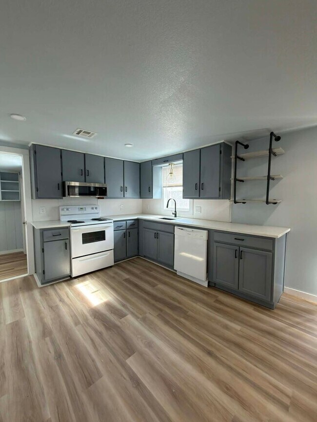 Foto del edificio - 814 High St