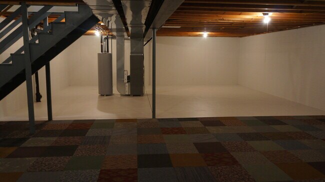Foto del edificio - 294 Oak Grove Ln