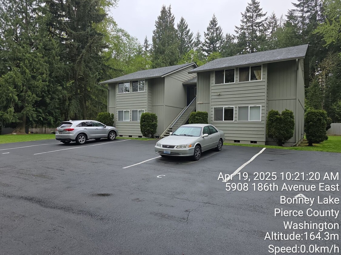 Primary Photo - 5810 186th Ave E