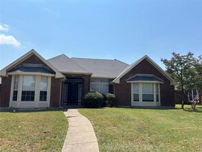 Building Photo - 8002 Coastway Dr