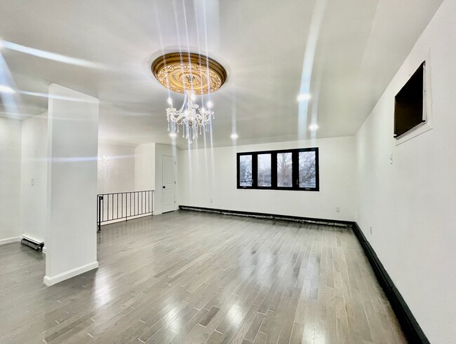 Foto del edificio - 11040 175th St
