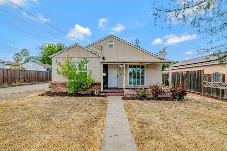 Foto principal - 251 Harrison Ave